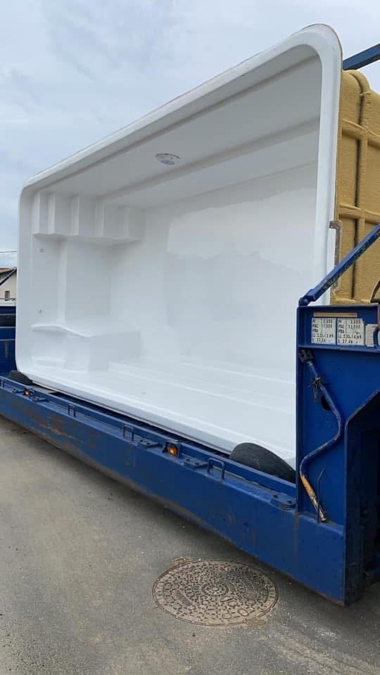 Piscine coque Sol KP Direct installée à Montpellier  (34)