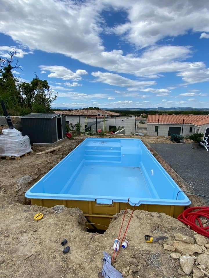 Piscine coque Sunset KP Direct installée à Salon-de-Provence – Bouches-du-Rhône (13) (13)